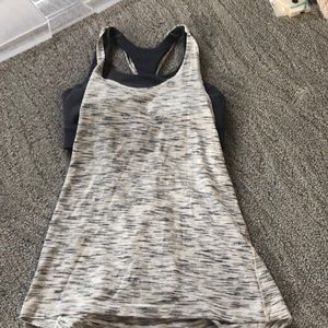 Lululemon 2-in-1 tank top